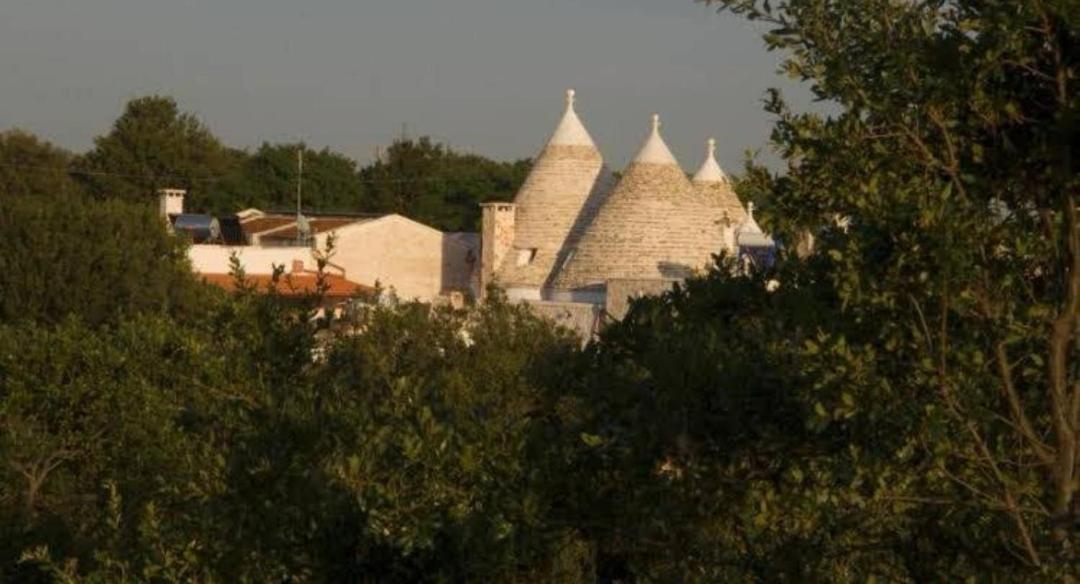 Trulli Allegretti Ночі Екстер'єр фото
