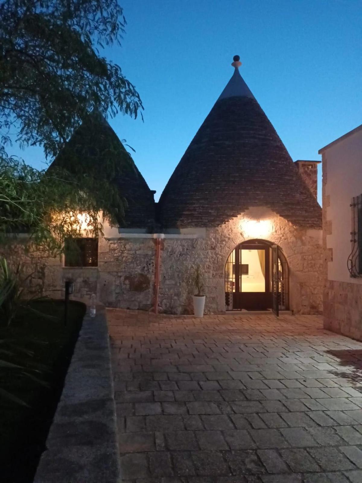 Trulli Allegretti Ночі Екстер'єр фото